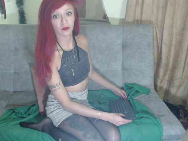meghanhotx webcam