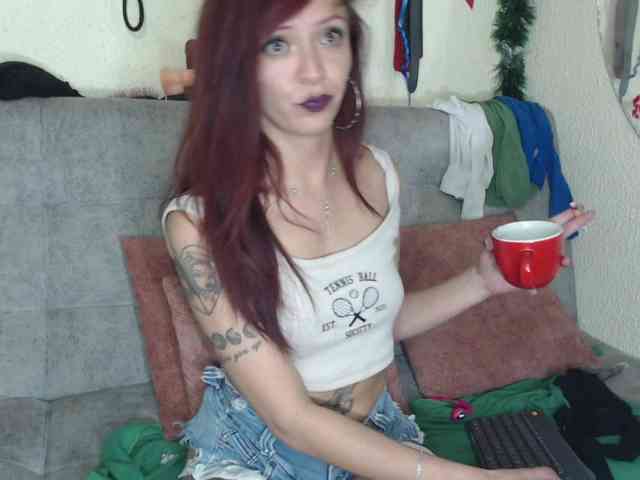 meghanhotx webcam