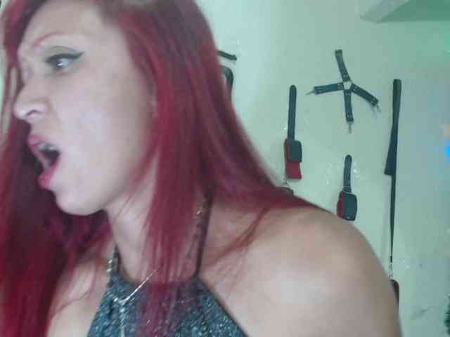 meghanhotx webcam