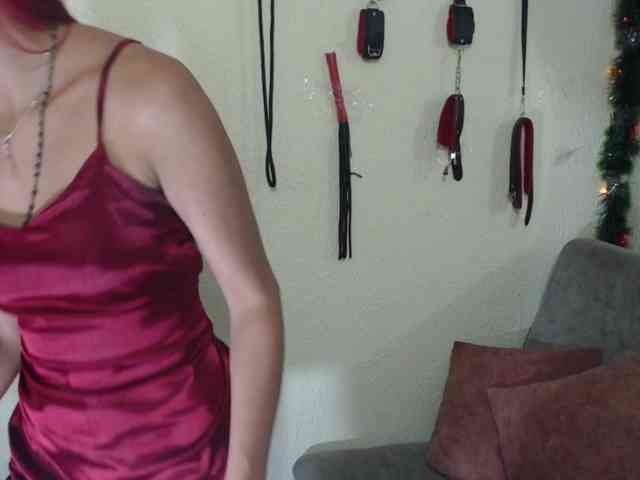 meghanhotx webcam
