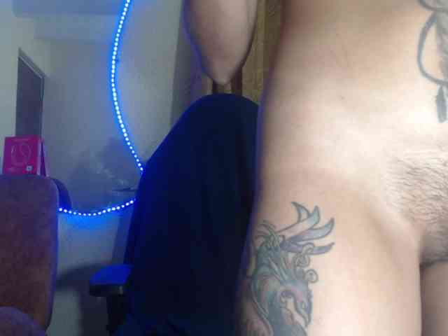 meghanhotx webcam