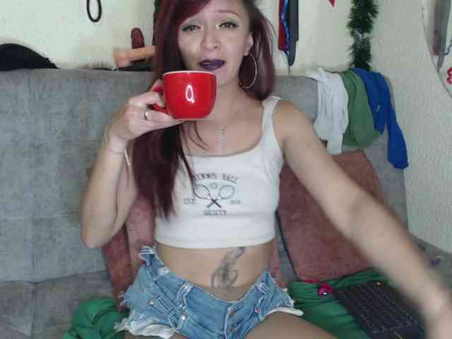 meghanhotx webcam