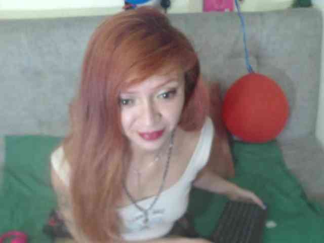 meghanhotx webcam