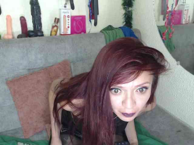 meghanhotx webcam