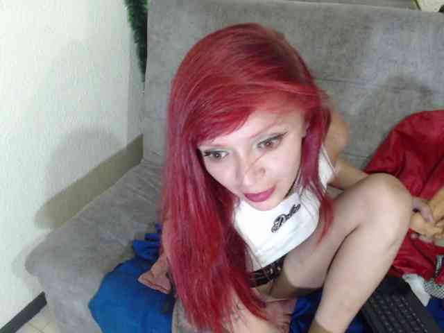 meghanhotx webcam