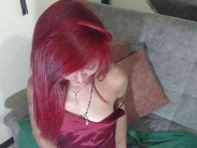 meghanhotx webcam