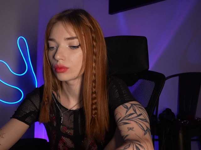 LinaVelle live cam on BongaCams