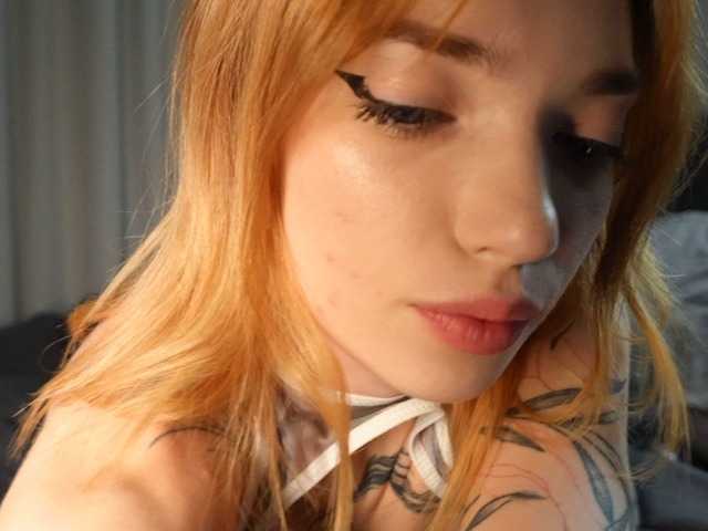 LinaVelle live cam on BongaCams