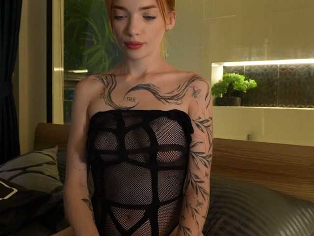 LinaVelle live cam on BongaCams