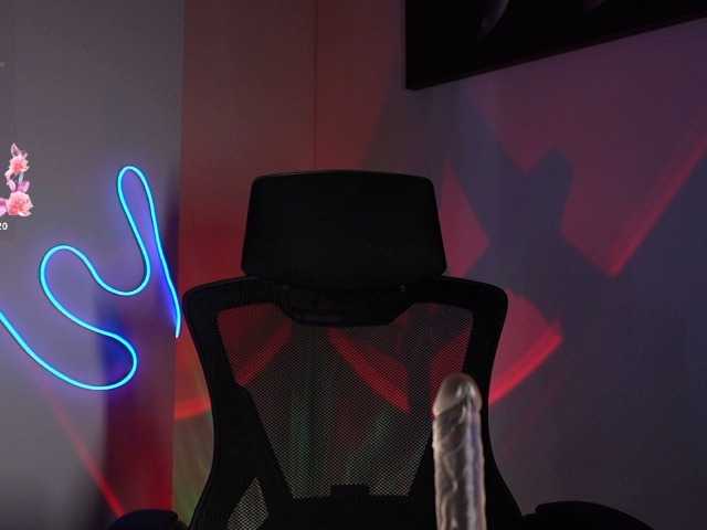 LinaVelle live cam on BongaCams
