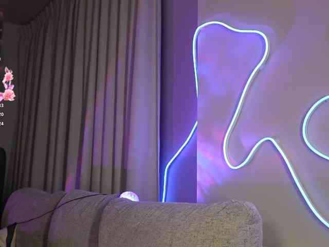 LinaVelle webcam