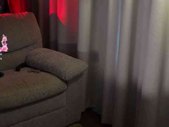 LinaVelle webcam