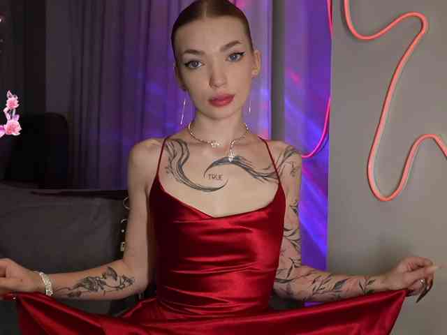 LinaVelle webcam
