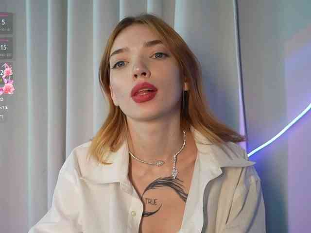 LinaVelle webcam