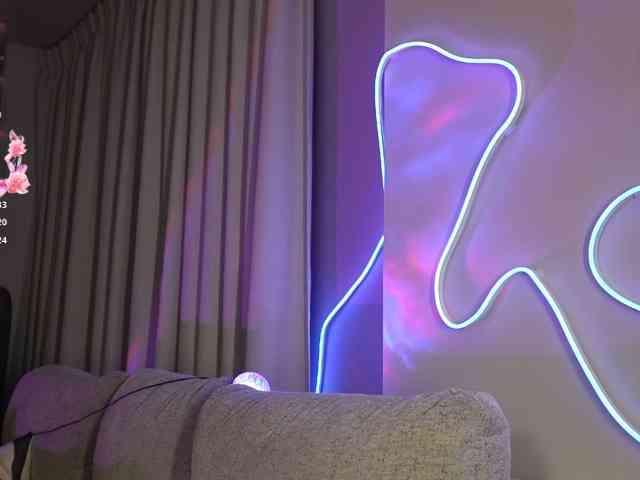 LinaVelle webcam