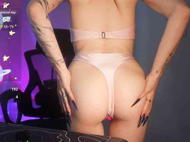 LinaVelle webcam