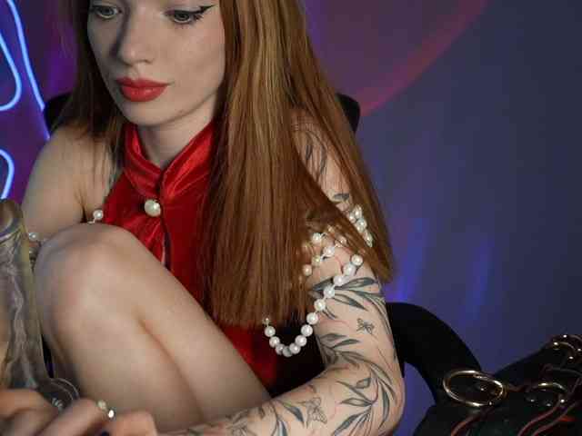 LinaVelle webcam