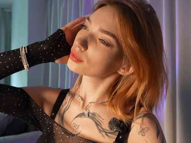 LinaVelle webcam