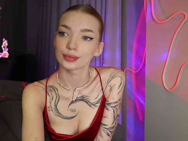 LinaVelle webcam