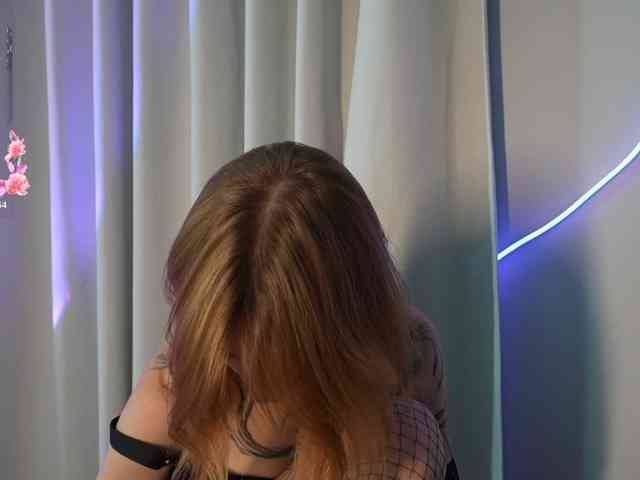 LinaVelle webcam