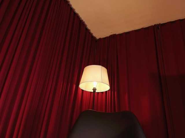 Alice-blaker live cam on BongaCams