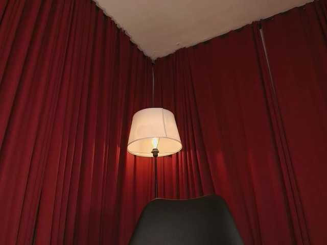 Alice-blaker live cam on BongaCams