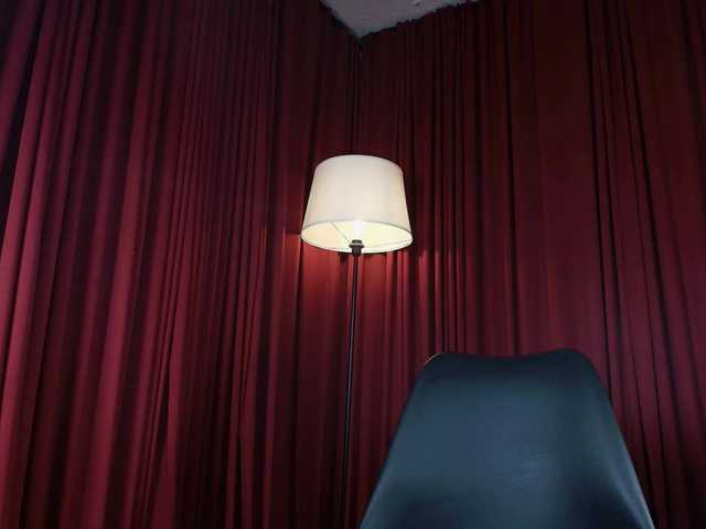 Alice-blaker live cam on BongaCams