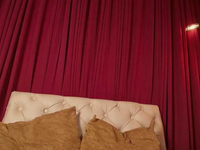 Alice-blaker live cam on BongaCams