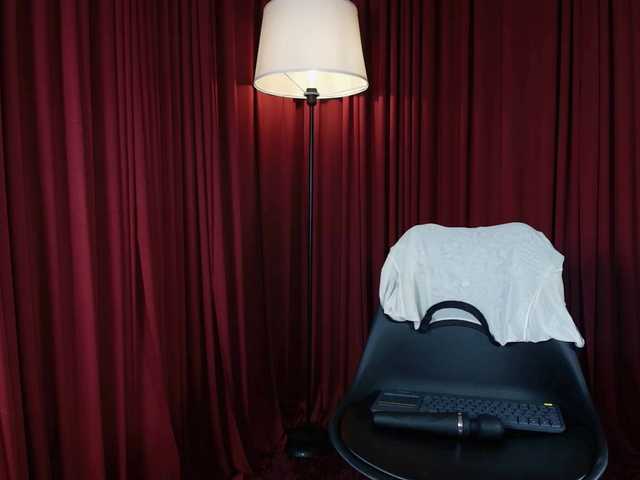 Alice-blaker live cam on BongaCams
