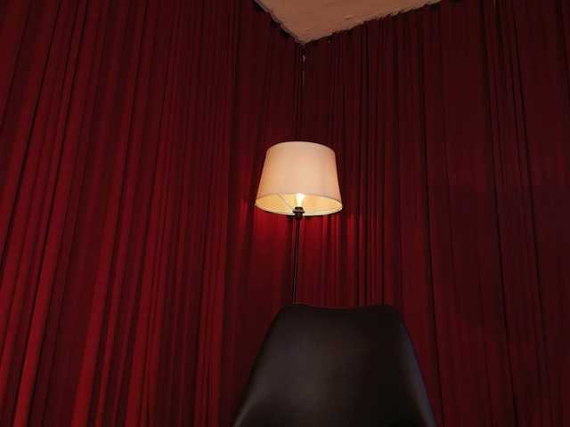 Alice-blaker live cam on BongaCams