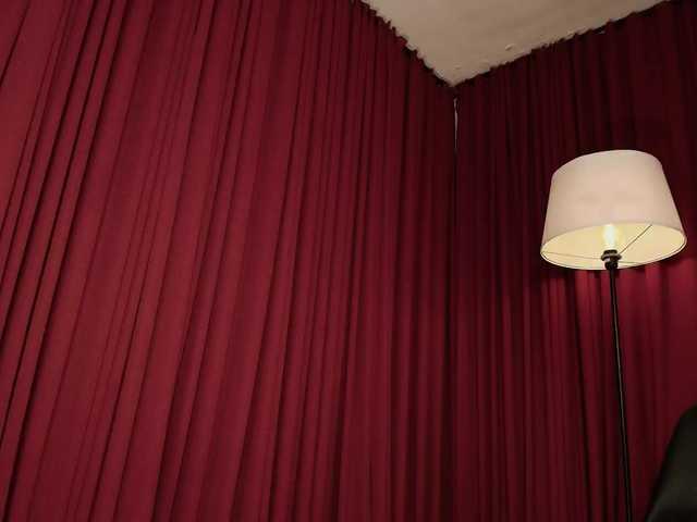 Alice-blaker live cam