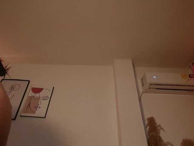 Alice-blaker's BongaCams show and profile