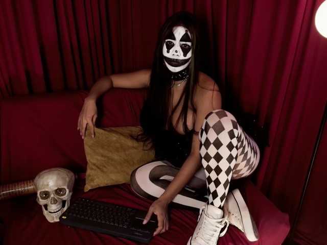 Alice-blaker live cam on BongaCams
