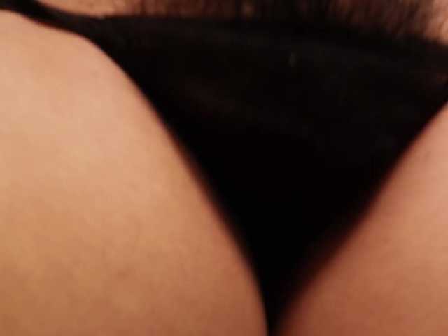 Alice-blaker live cam on BongaCams