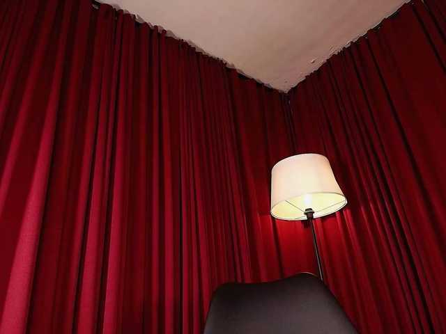 Alice-blaker live webcam show