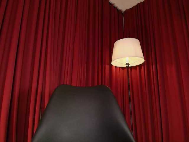 Alice-blaker live cam on BongaCams