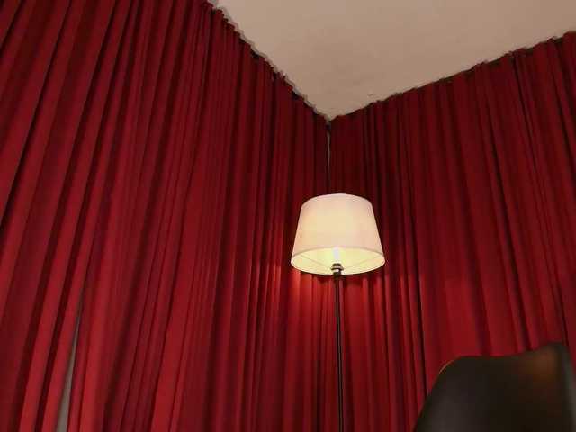 Alice-blaker live cam on BongaCams