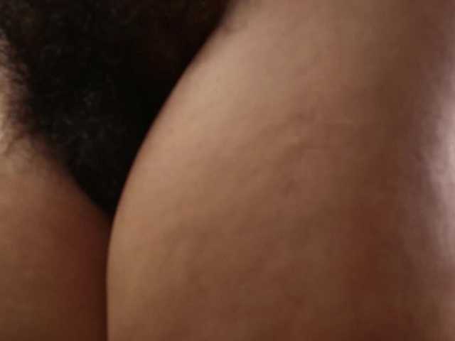 Alice-blaker live cam on BongaCams