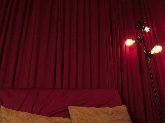 Alice-blaker live cam on BongaCams