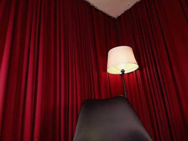 Alice-blaker live webcam show