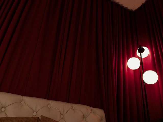 Alice-blaker, en vivo ahora en BongaCams