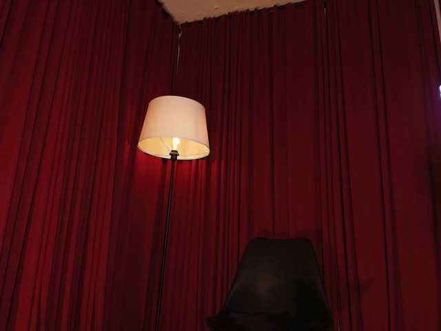 Alice-blaker live cam on BongaCams