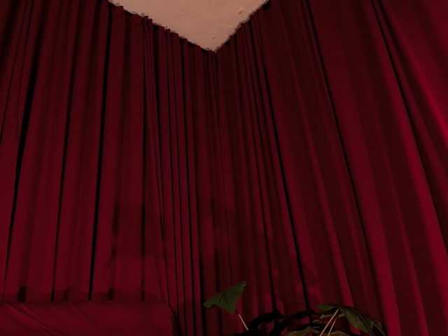 Alice-blaker live cam on BongaCams