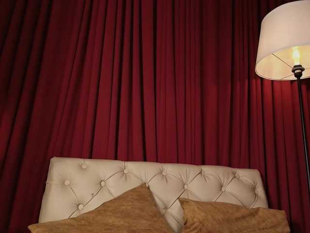 Alice-blaker live cam on BongaCams