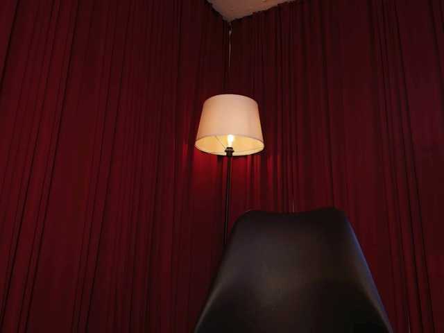 Alice-blaker live cam on BongaCams
