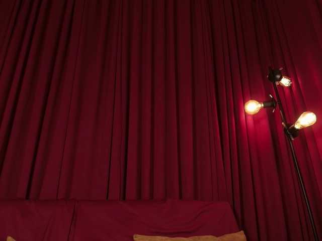 Alice-blaker live cam on BongaCams