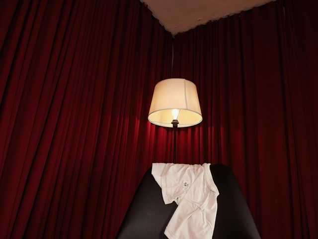 Alice-blaker live cam on BongaCams