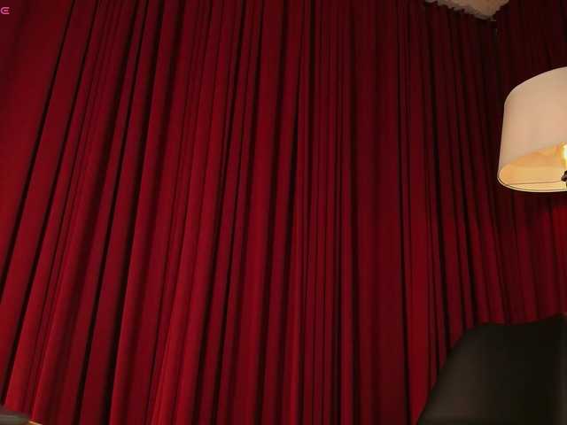 Alice-blaker live cam on BongaCams