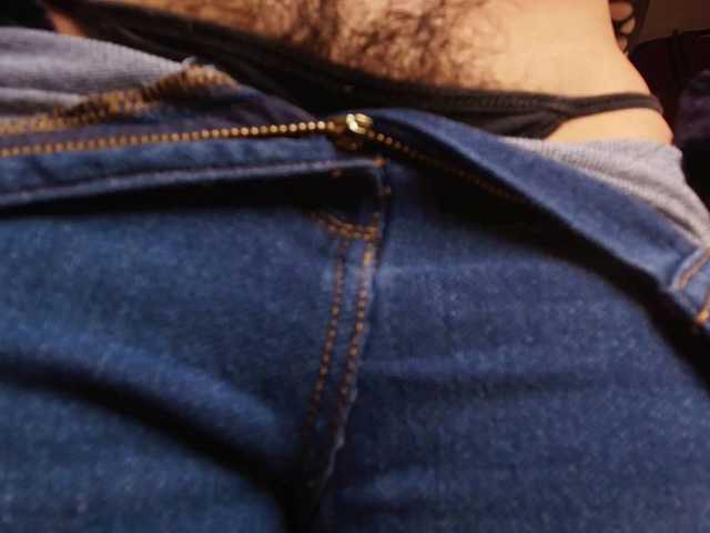 Alice-blaker live cam on BongaCams