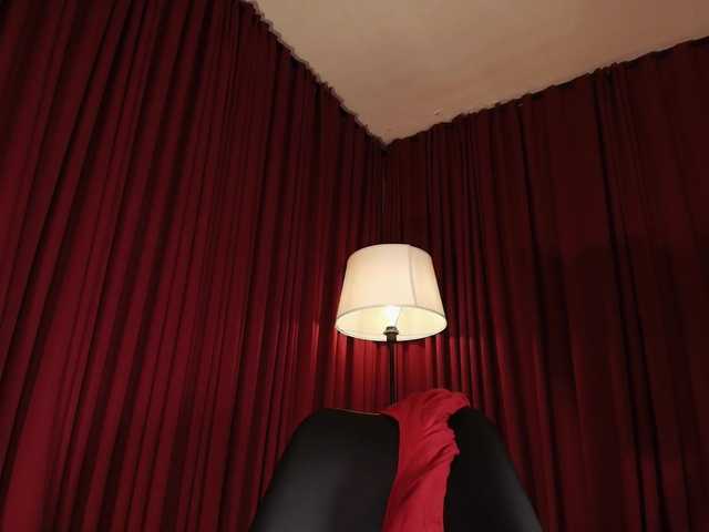 Alice-blaker live cam on BongaCams